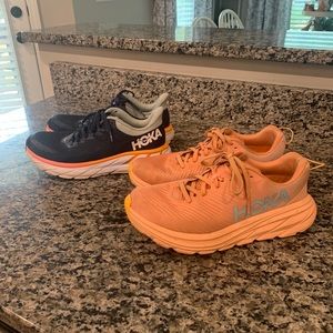 Bundle of 2 pair of Hoka sneakers size 7.5